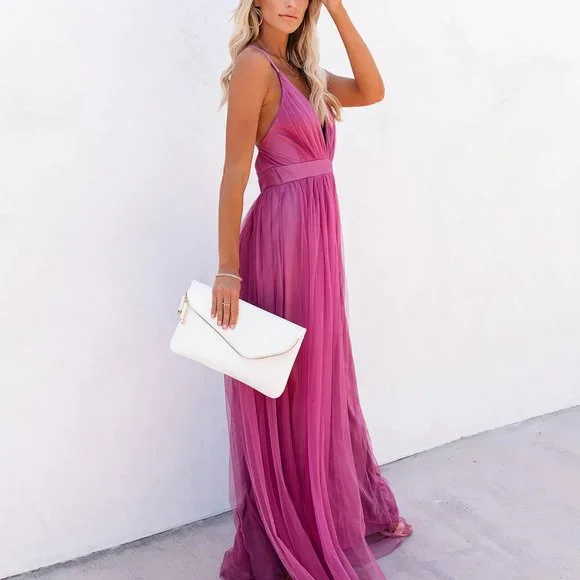 PETAL DUST MAXI DRESS - MAGENTA - Picture 3 of 6